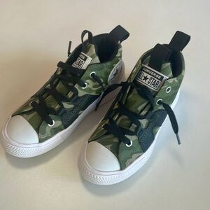 Boys Converse Camo High Tops - 13